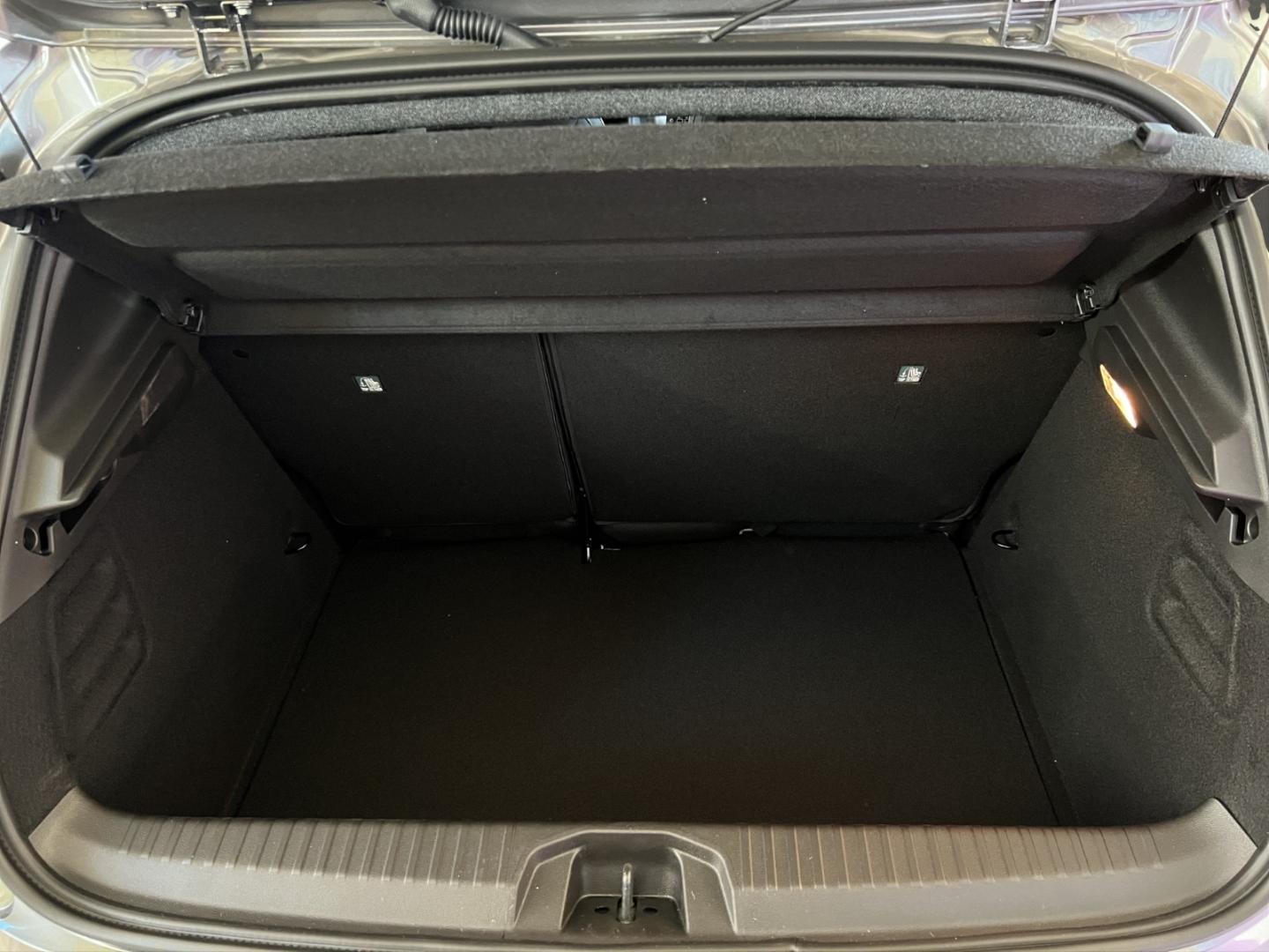 Renault Clio Techno 1.0 TCe 90 6E Navi Digitales Cockpit