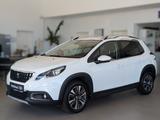 Peugeot 2008 1.2 Allure Aut /Navi /SHZ /PDC /T-Leder - Peugeot 2008 Gebrauchtwagen in Hamburg