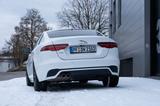Jaguar XE D180 R-DYNAMIC S R-DYNAMIC S - Jaguar in Stuttgart