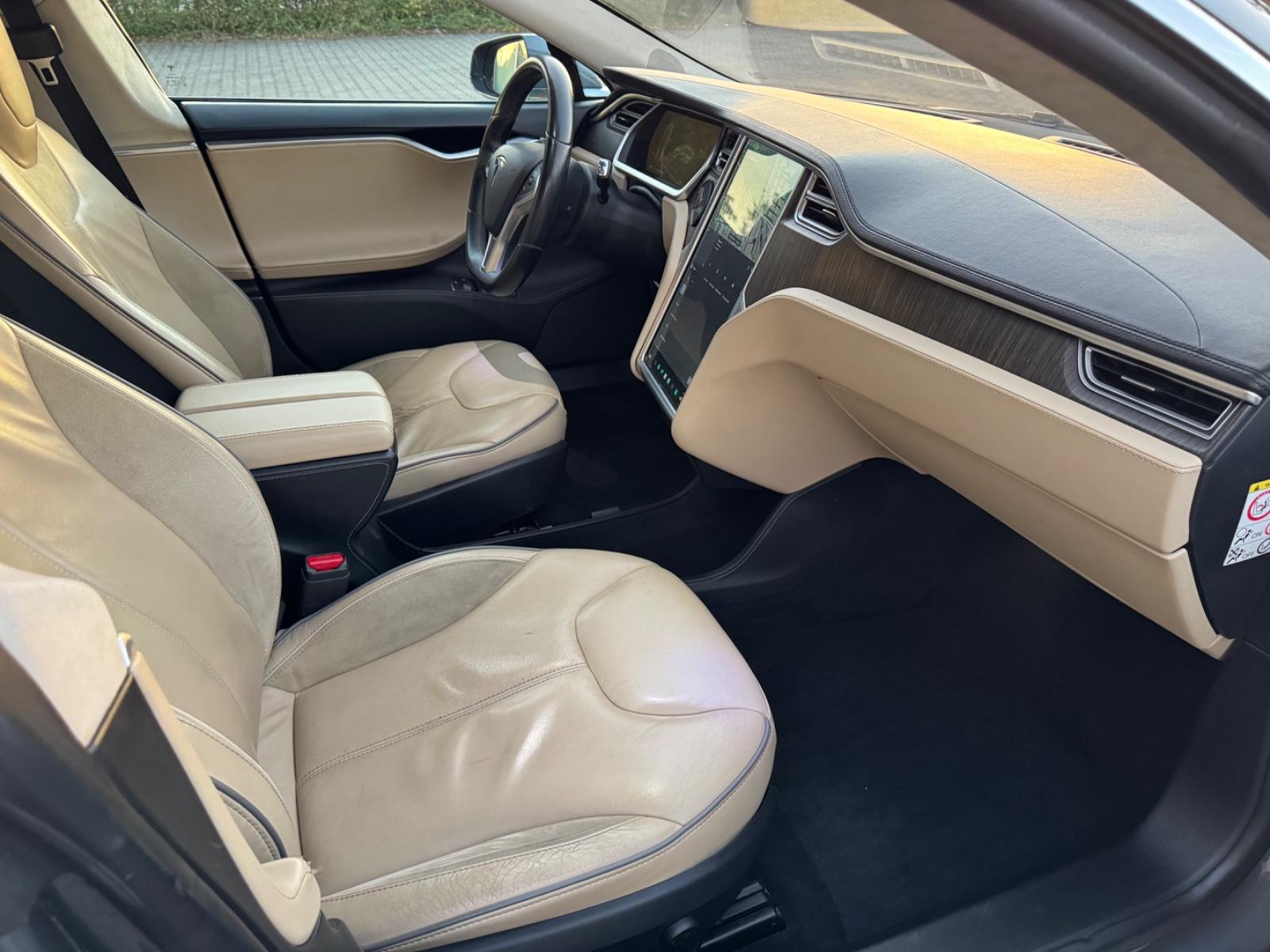 TESLA MODEL  - 421 CV - P85 - SUPERCHARGE GRATUITE