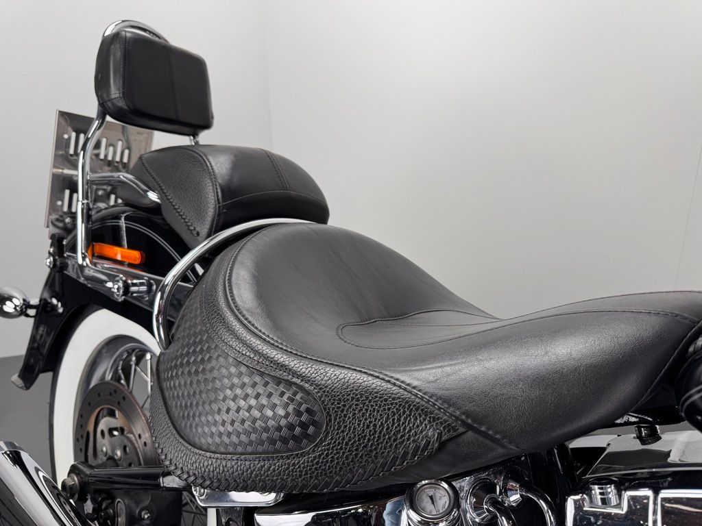 Fahrzeugabbildung Harley-Davidson SOFTAIL DELUXE FLSTN *TOP-ZUSTAND *KESSTECH *5HD