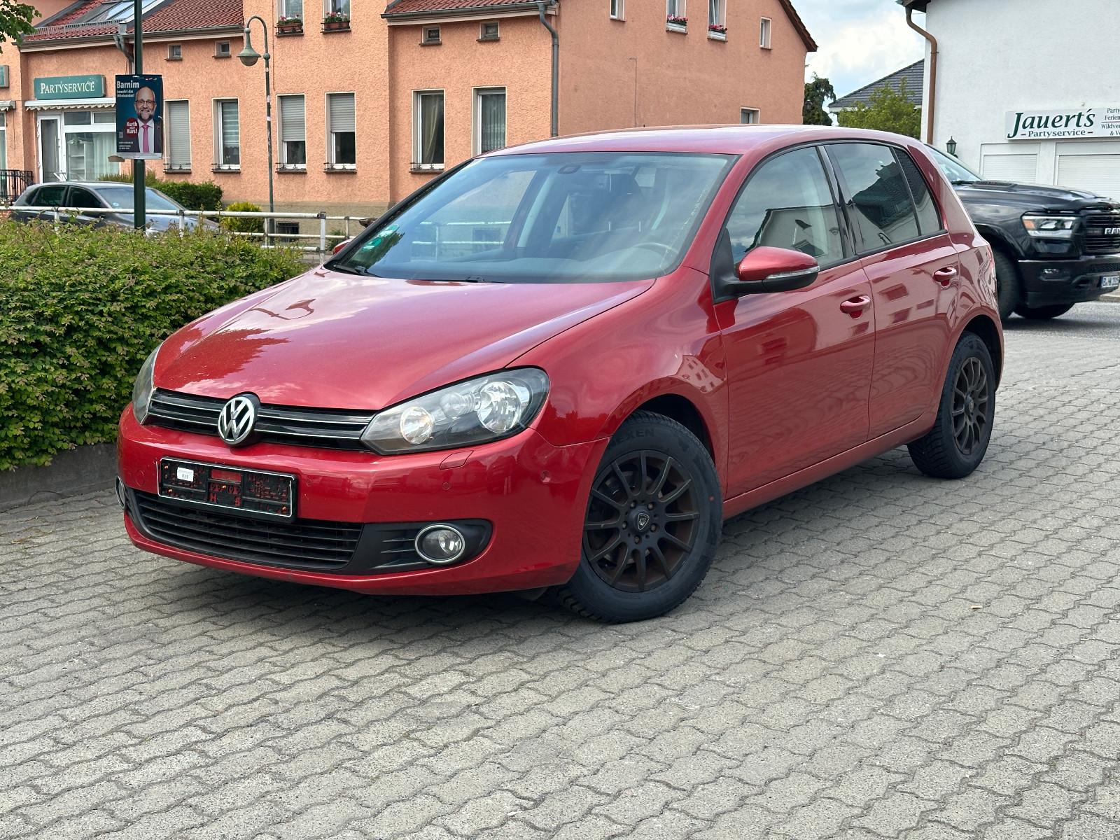Volkswagen Golf VI Team KLIMAAUTOMATIK+ SITZHEIZUNG+ 2x PDC