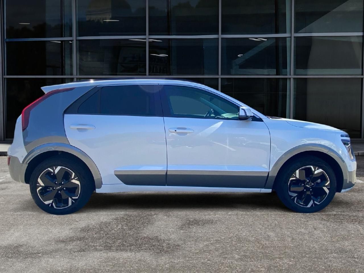 Fahrzeugabbildung Kia Niro e-Niro Inspiration