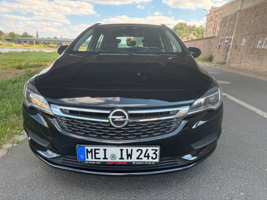 Image of Opel Astra