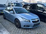Chevrolet Cruze LTZ*Automatik*Leder*Sitzheizung*Tempomat* - Chevrolet mit Benzin-Antrieb: Limousine