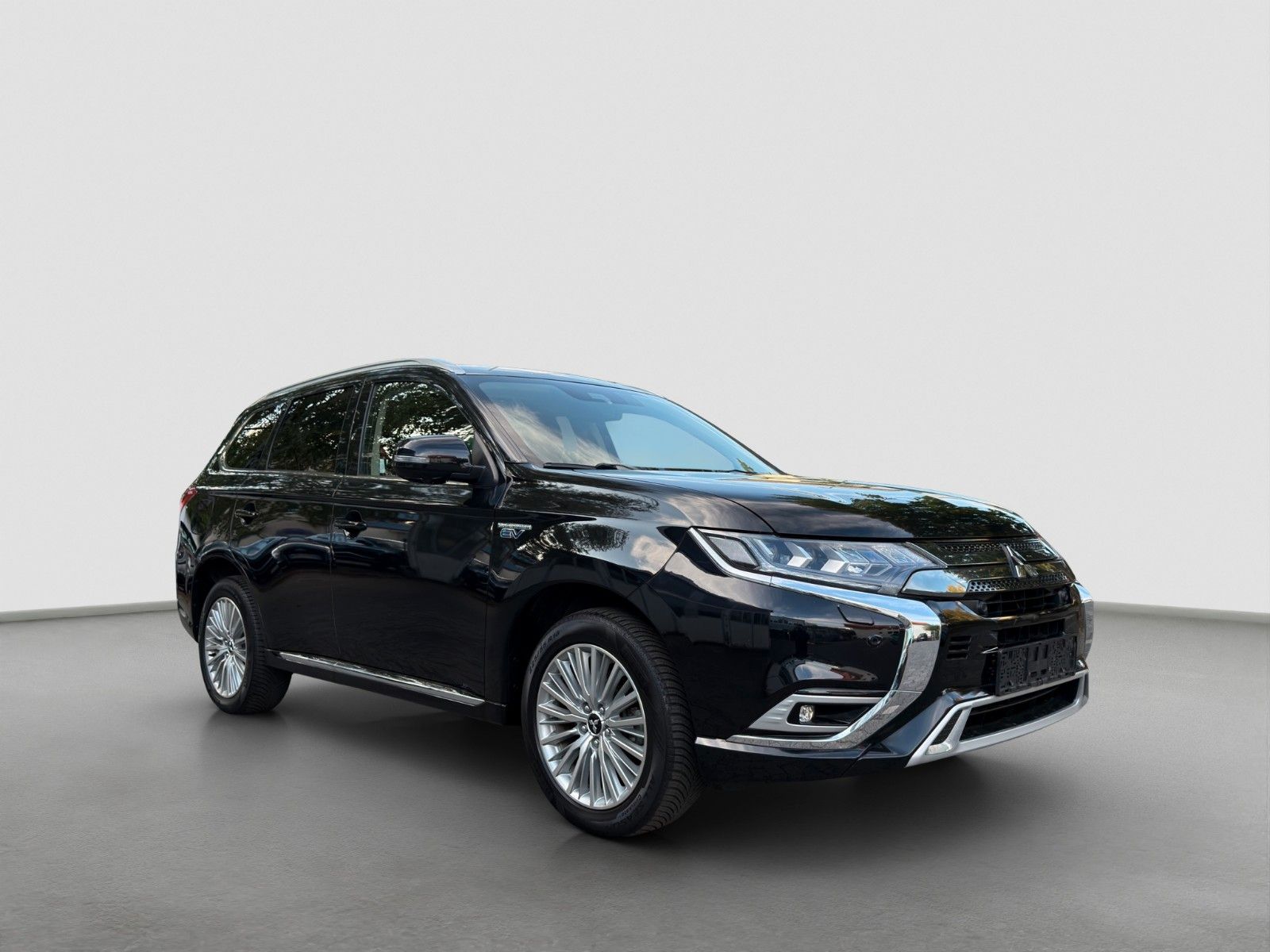 Mitsubishi Outlander PHEV Plus 4WD*1.Hand*Navi*Kamera*F1*Al imagem 3