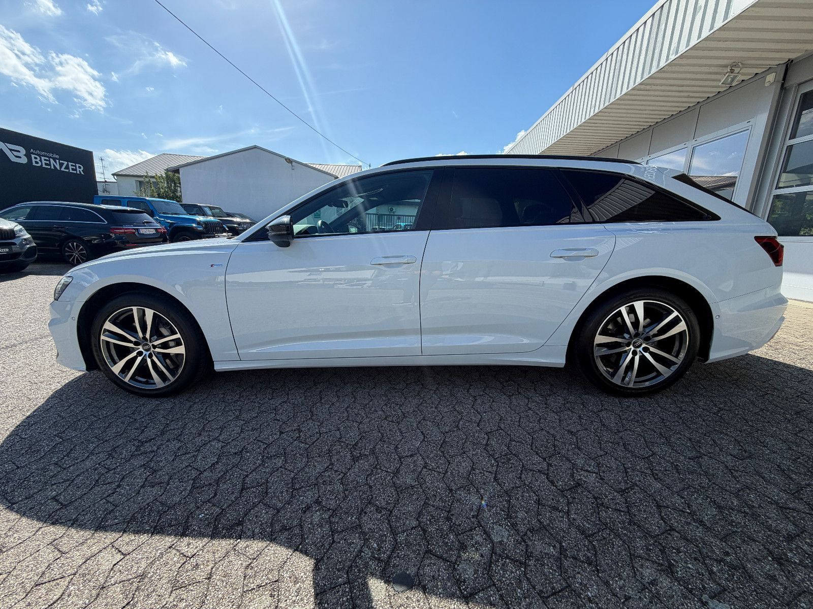 Fahrzeugabbildung Audi A6 Avant 55 TFSI quattro/SPORT/S-LINE/
