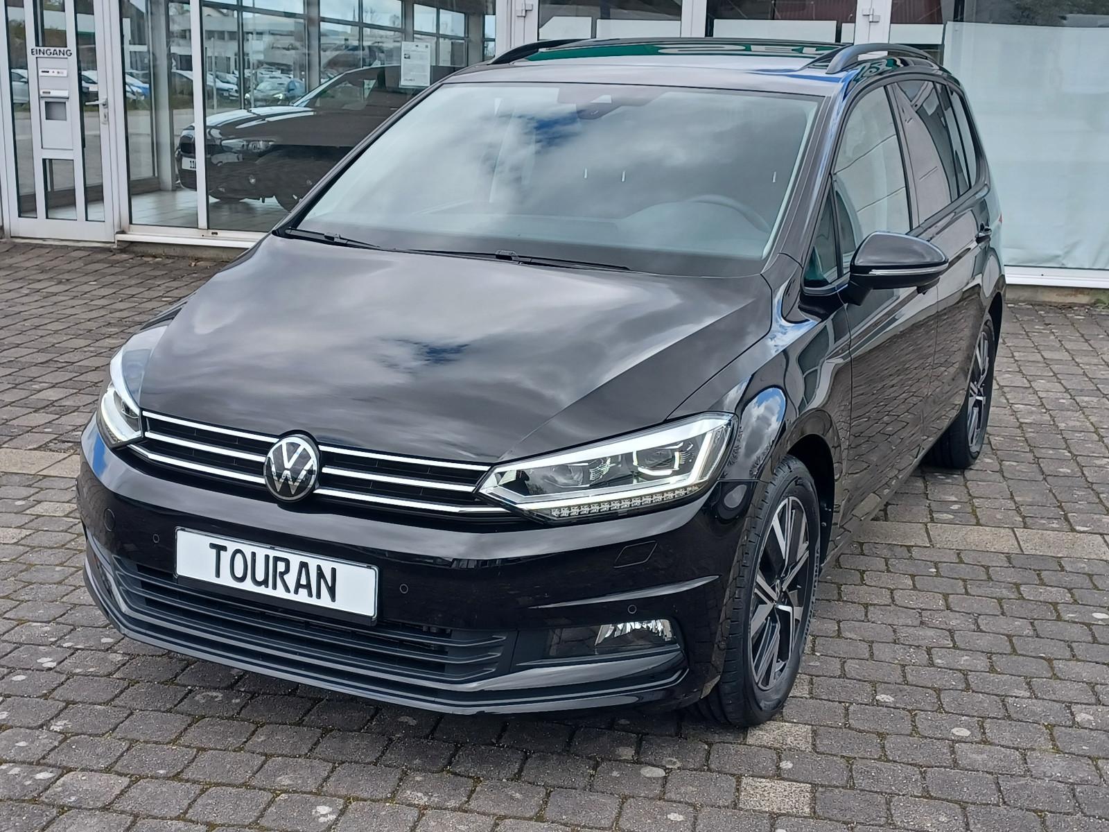 Volkswagen Touran Comfortline 7-Sitze ACC IQL Kgo Pano AHK