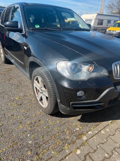 BMW X5 xDrive48i