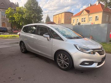 Opel Zafira - 2