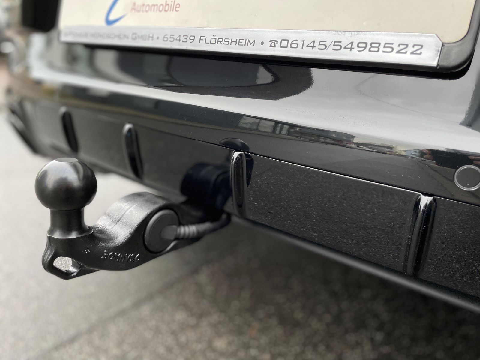 Fahrzeugabbildung Porsche Cayenne GTS Coupé |HUD|Matrix|ACC|AHK|Carbon|22"