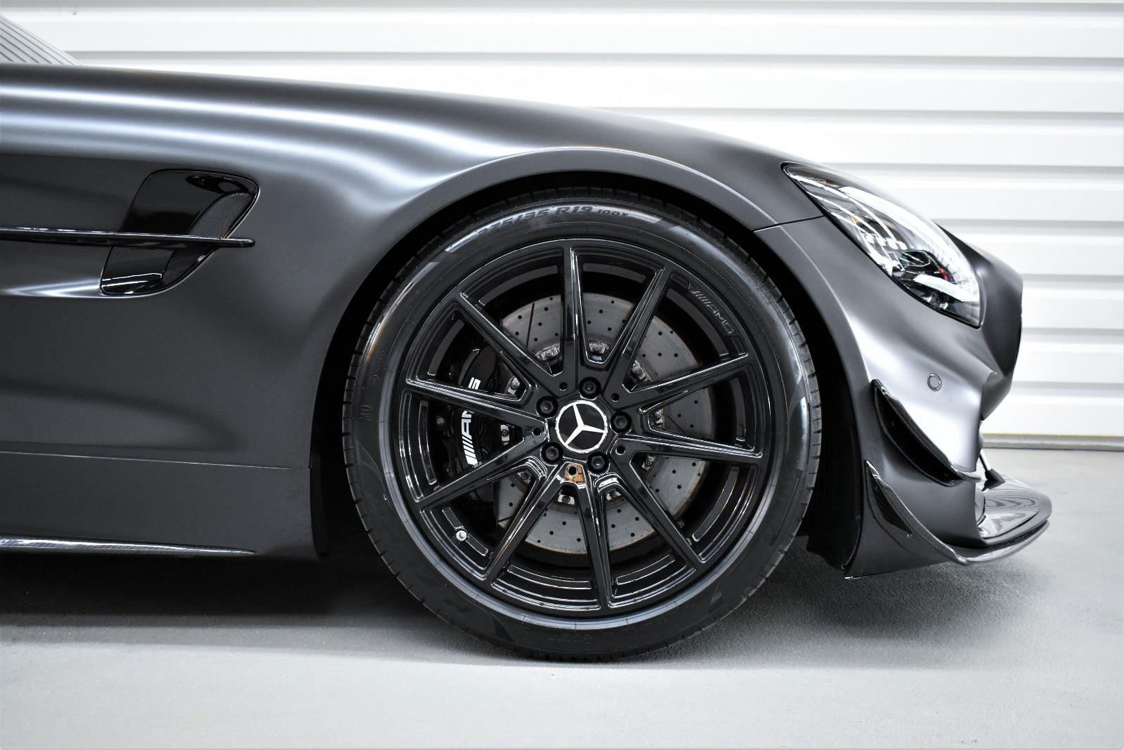 Mercedes-Benz AMG GT Roadster Night Edition+GTR-Pro-Umbau