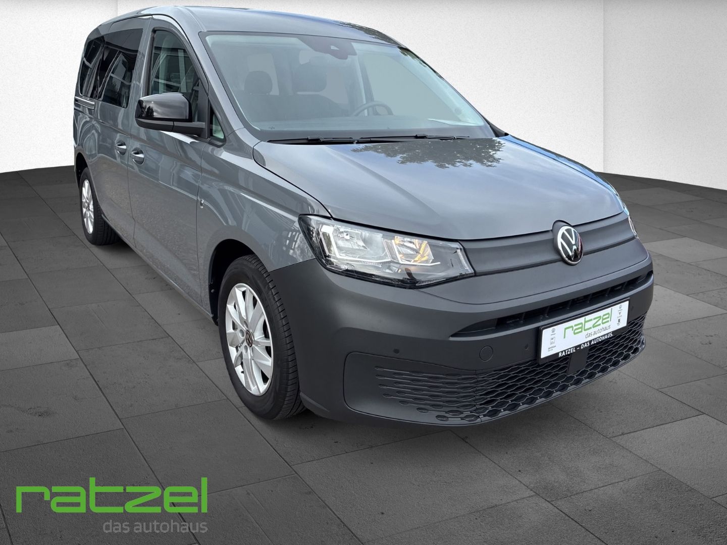 Fahrzeugabbildung Volkswagen Caddy Life Basis 7-Sitzer 2.0 TDI AHK-abnehmbar