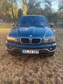 2002 BMW X5 — фото 1