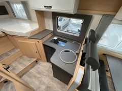 Sunlight T 67 S Adventure Edition | Automatik, Hubbett