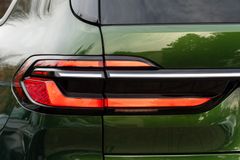 BMW X7 – 25 / 27