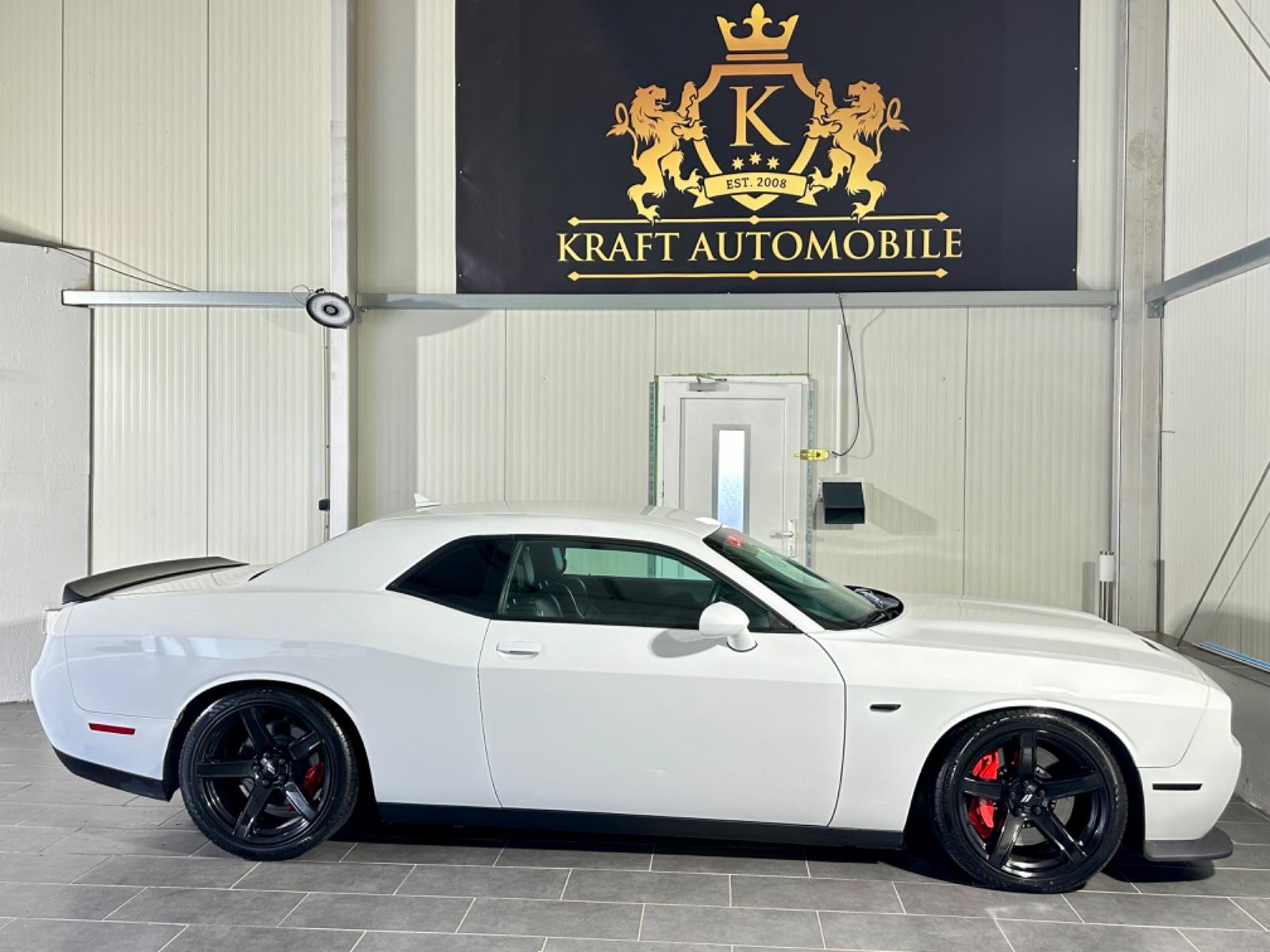 Dodge Challenger 6,2 V8-HELLCAT-H&R-LEDER-NAVI-EXTREM
