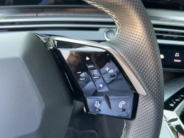 Foto Nummer 19: PEUGEOT 5008