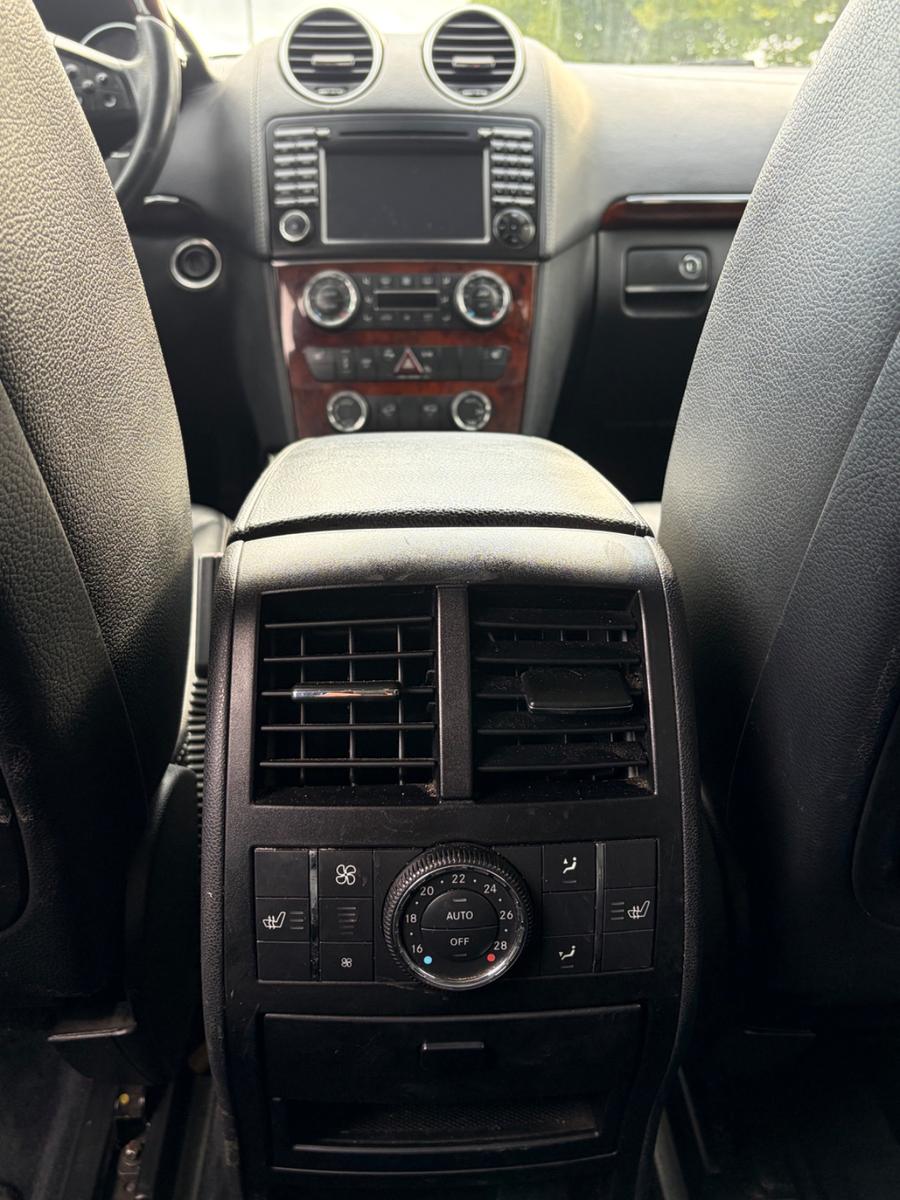 Mercedes-Benz GL420 2007 — photo 21