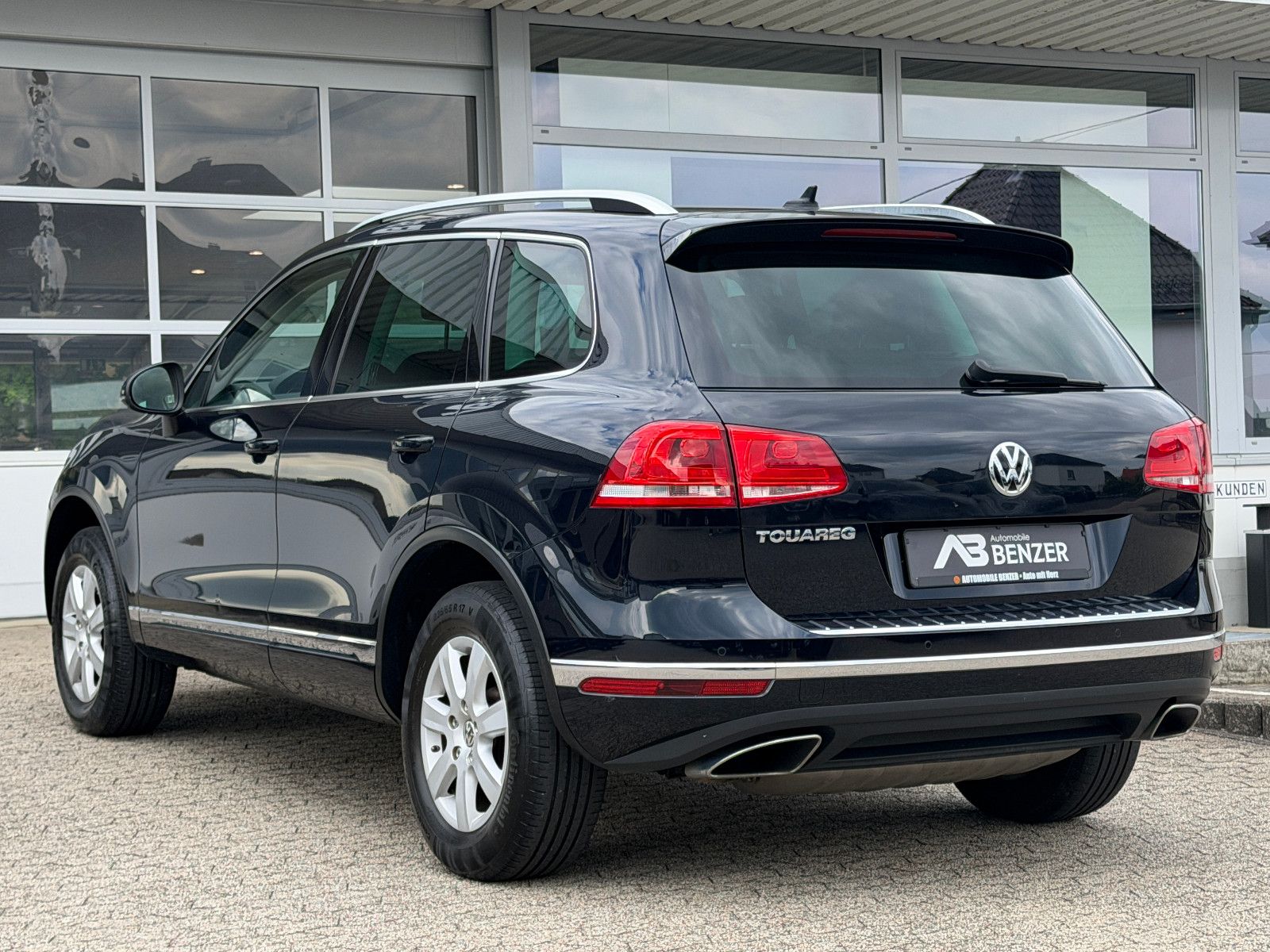 Fahrzeugabbildung Volkswagen Touareg V6 TDI Terrain Tech 4Mot/NAVI/LED/LEDER