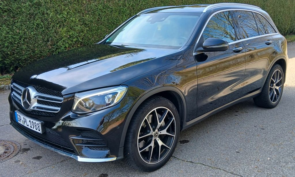 Image of Mercedes-Benz GLC 250