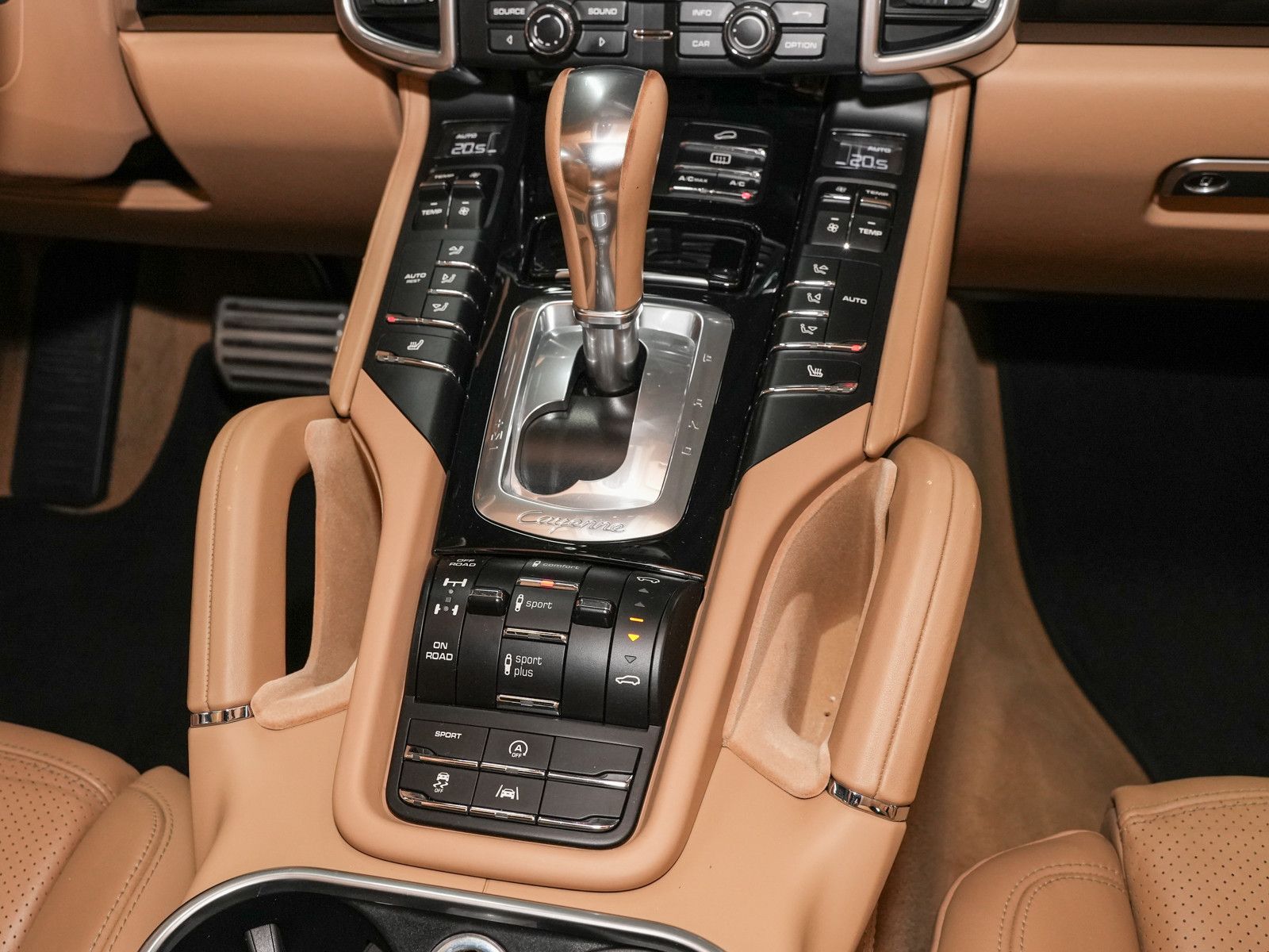 Fahrzeugabbildung Porsche Cayenne S Diesel - LED|Luft|Softclose|ACC|Pano