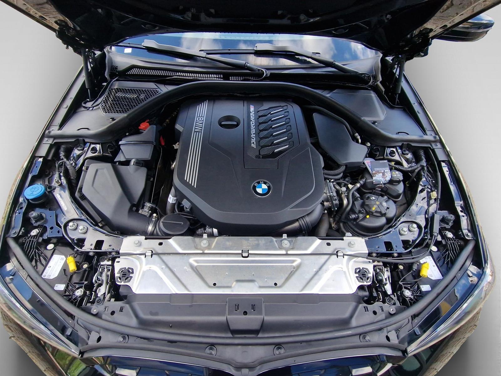 BMW M340i xDrive Tour. M Sport H&K Pano ParkAs Klima
