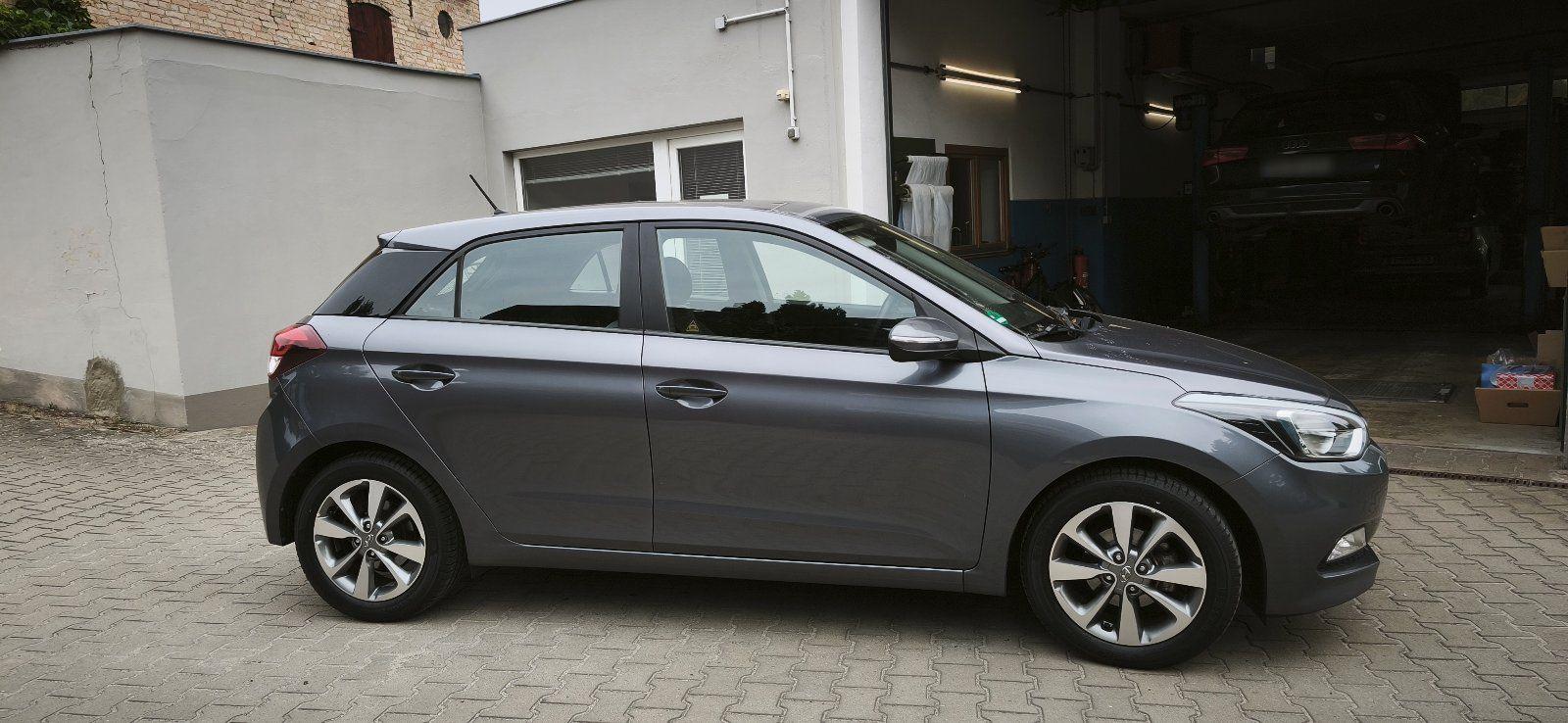 Hyundai i20