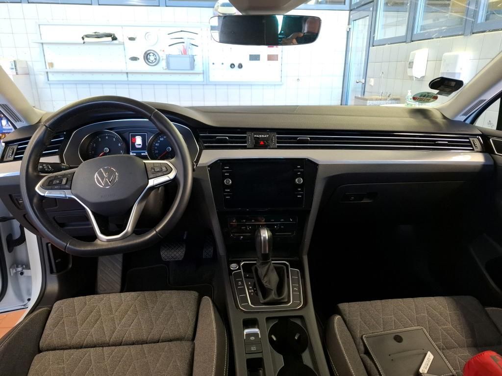 Volkswagen Passat - Bild 7