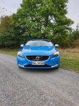 Volvo v40 d4 Summum 2.0 5 Zylinder - Volvo 240 mit Diesel-Antrieb