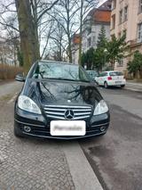 Mercedes-Benz Mercedes Benz A160 Automatic Elegance - Mercedes-Benz A 160: Elegance Auto