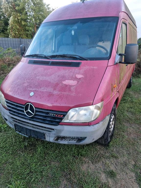 Mercedes-Benz Sprinter