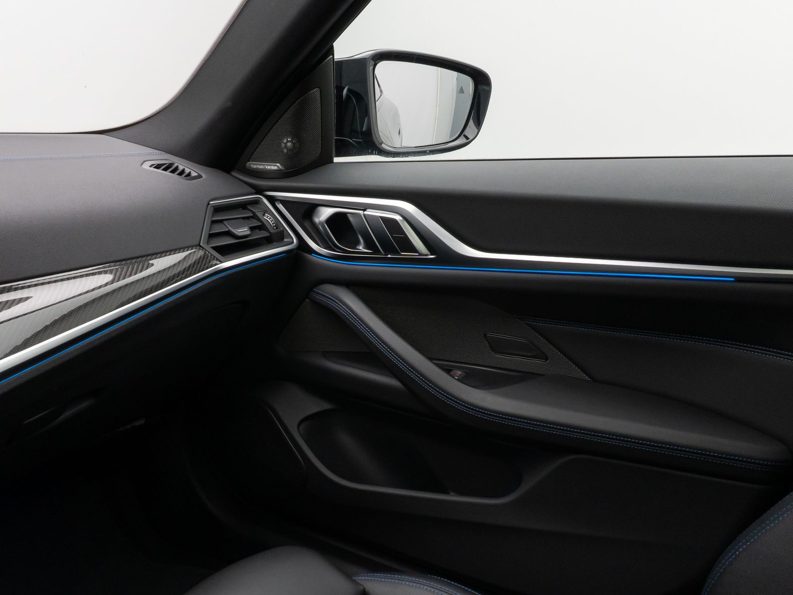 Fahrzeugabbildung BMW i4 M50 Gran Coupé Laser 360°DAB H/K Komfort 19"