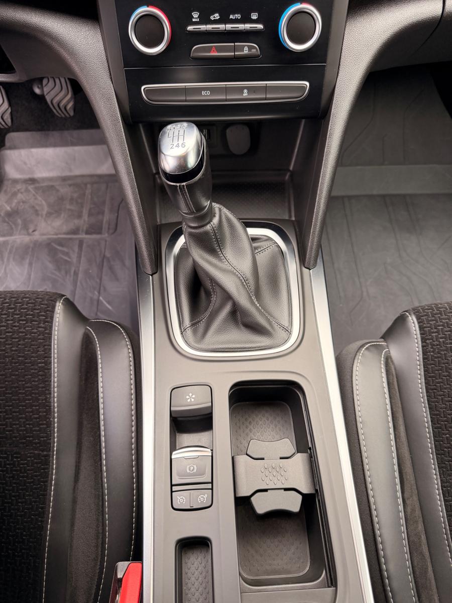 Renault Megane IV Lim. 5-trg. Intens NAVI KEYLESS LED