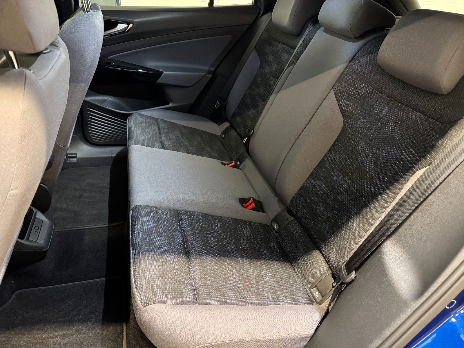 Volkswagen ID.4 PURE PERFORMANCE 125 kW *INFOTAINMENT-PAKET foto 17