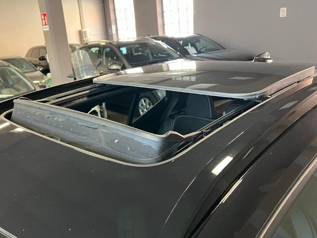 Other Volvo XC40 2.0 b4 Hybrid Ultra Dark 197cv imagem 3