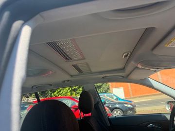 Mercedes E 200 - 7