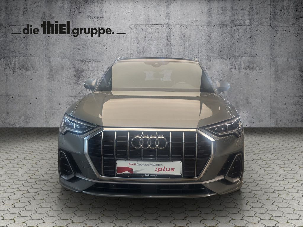 Audi Q3 45 TFSI e S line Pano+Navi+SHZ+Kamera+ACC foto 2