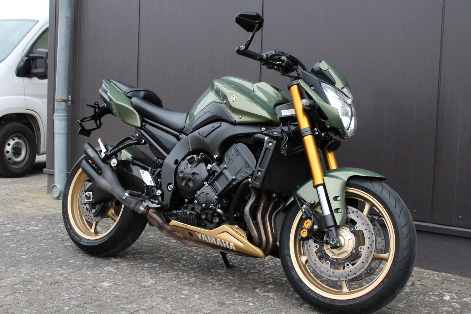 Yamaha FZ8 / ABS / Hurric Auspuff / Garantie