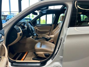 BMW X1 18 d *M-Paket*NAVI*TEMPO*PDC*PANO*