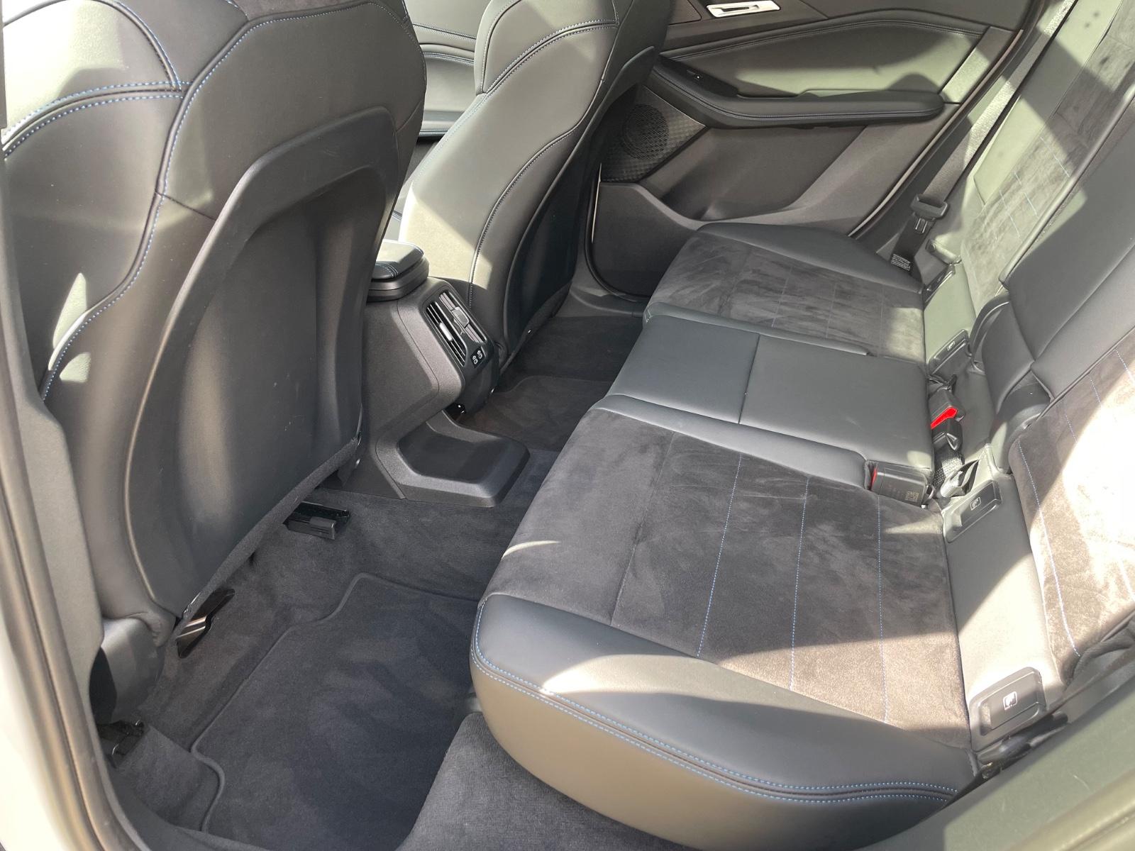 BMW 218 Active Tourer 218 Active T Luxury*M Sport*Panorama*360°*HeadUp, миниатюра 23