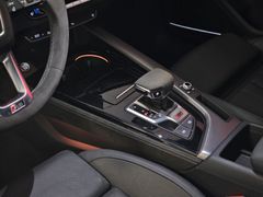 Fahrzeugabbildung Audi RS4 Avant 2.9 TFSI quattro (SZ-LÜFT/B&O/ACC/NARD