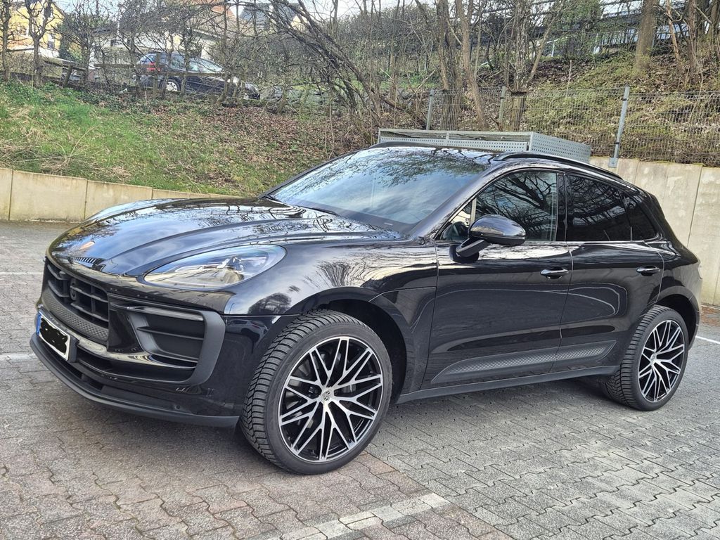 Image of Porsche Macan