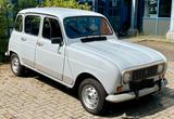 Renault R4 GTL - Renault R 4 mit Benzin-Antrieb: Kleinwagen