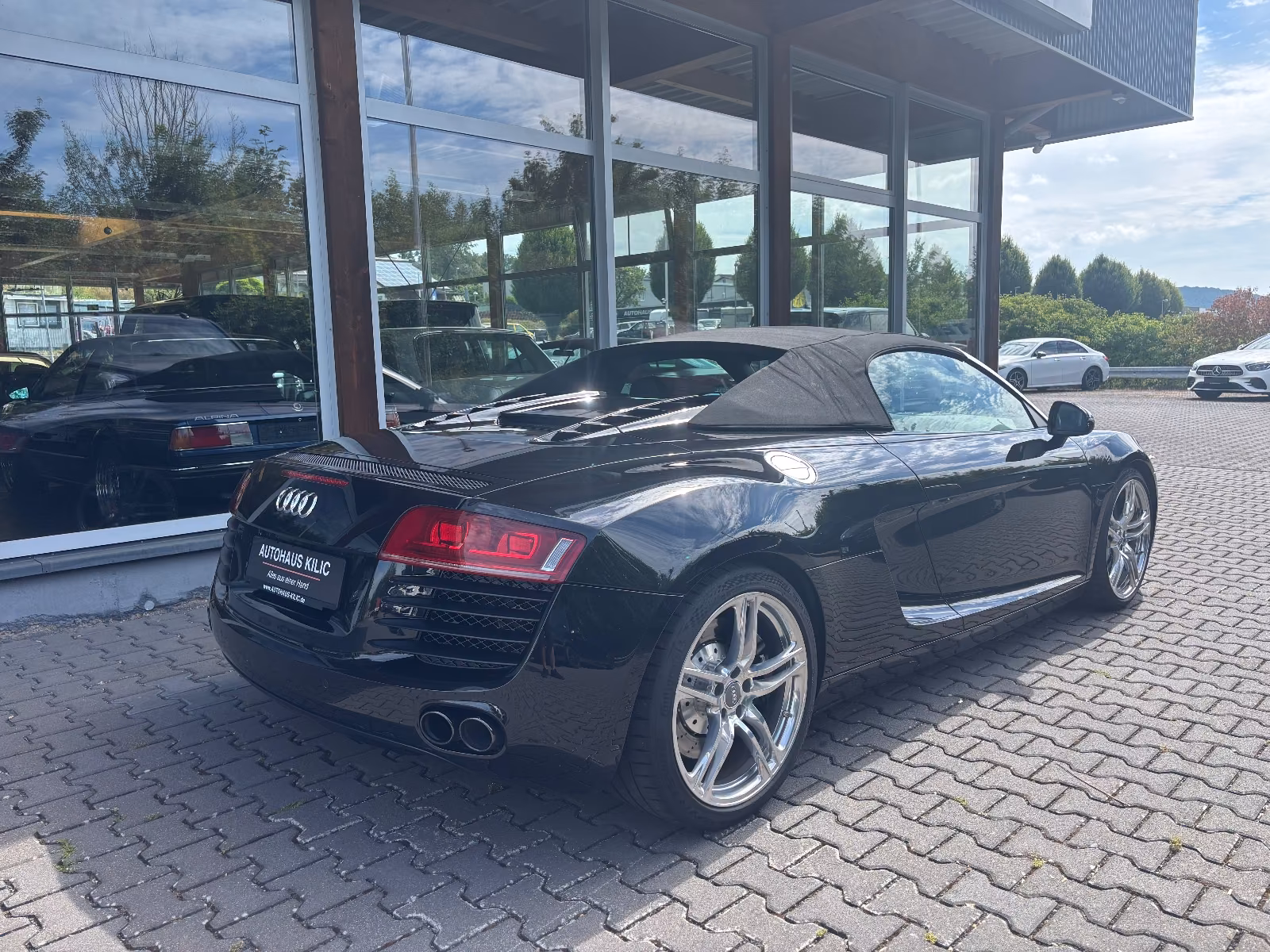 AUDI R8 SPYDER 4.2 FSI QUATTRO