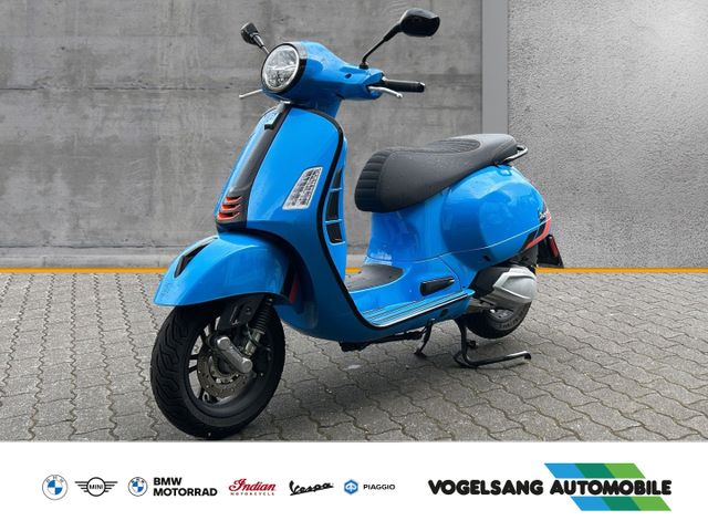 Vespa GTS 310 Super Sport HPE, Black Parts, Keyless Ri