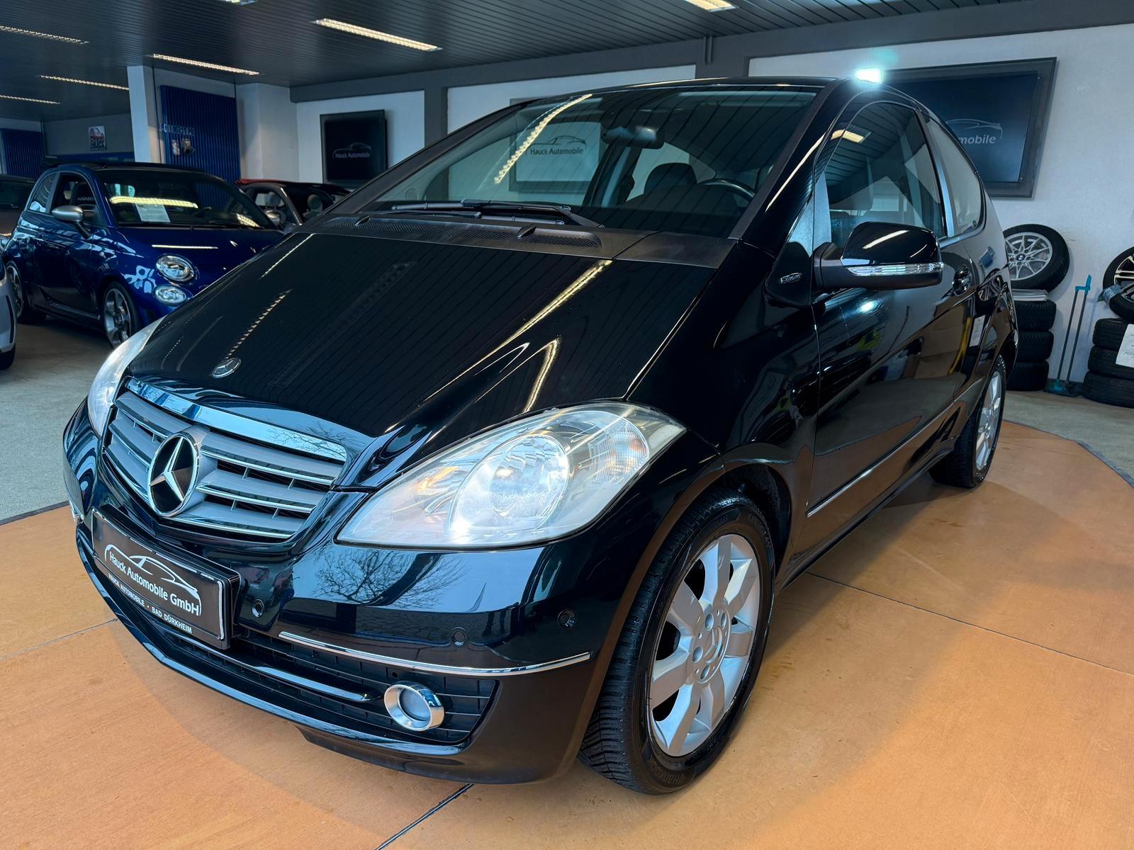 Mercedes-Benz A 180 Elegance / Teilleder / Automatik / Klima
