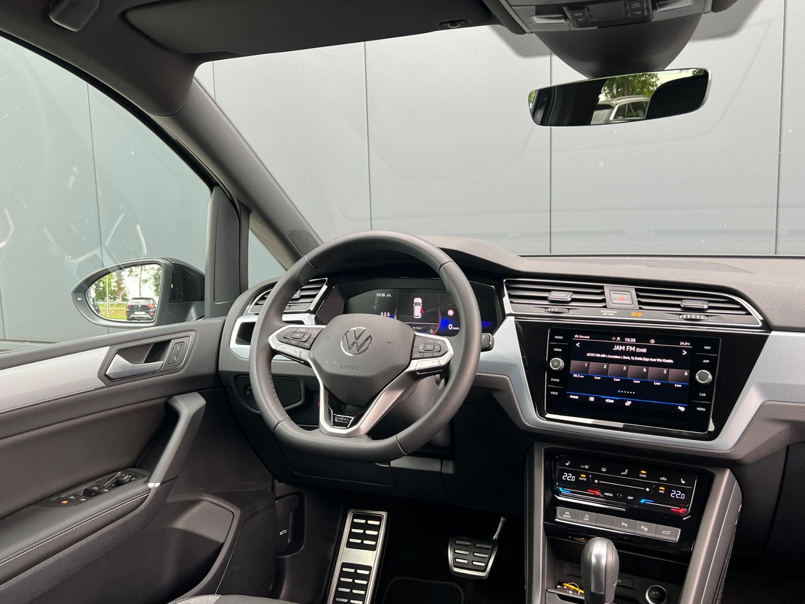 Fahrzeugabbildung Volkswagen Touran GOAL 2.0 TDI DSG *AHK, IQ.Light, ACC, Kam