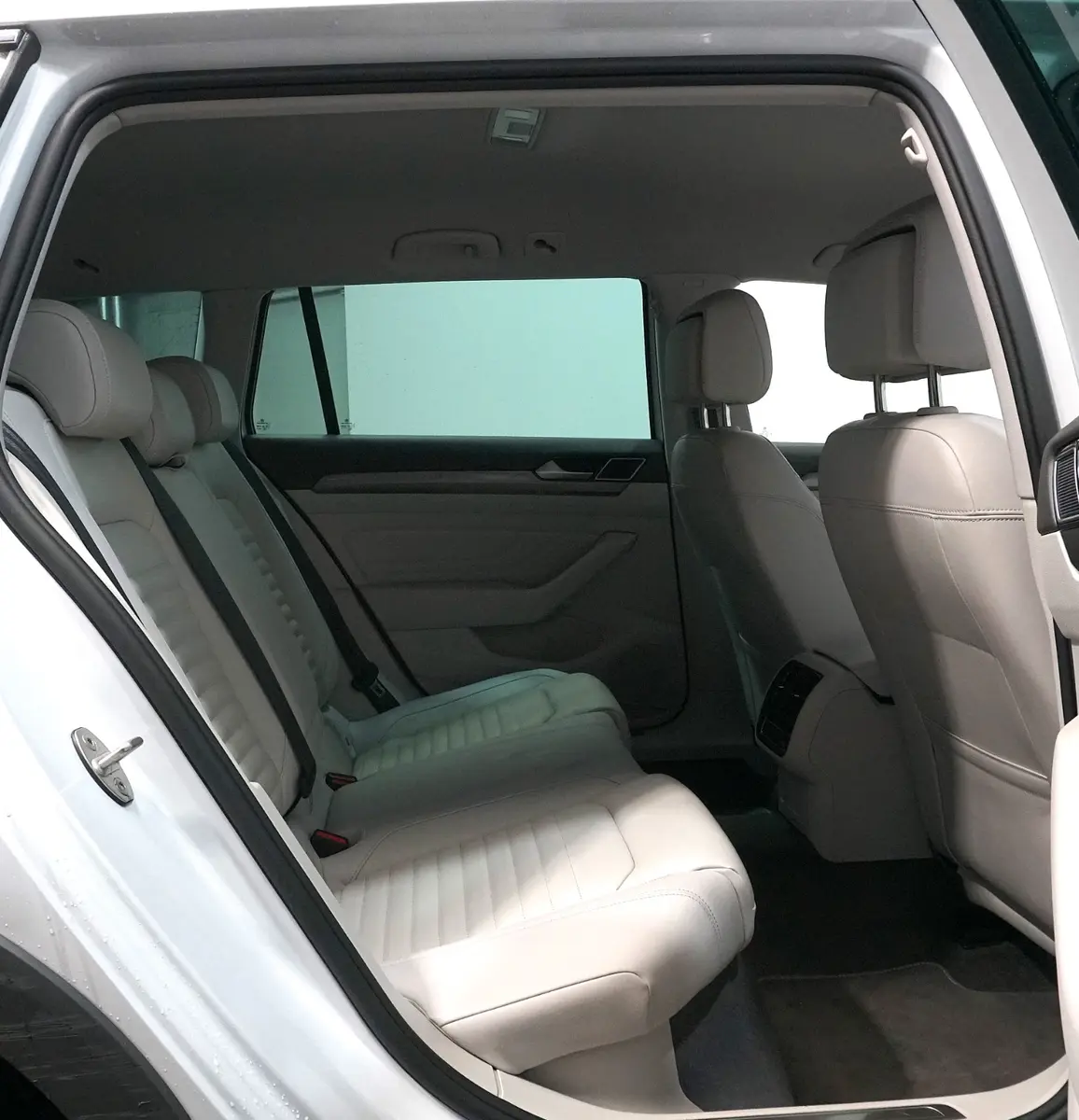 Volkswagen Passat Variant Alltrack 4Motion*ACC*RFK*MATRIX*, миниатюра 29