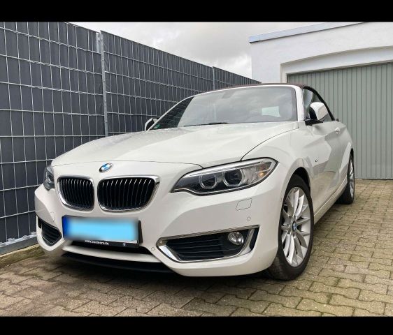 BMW 218 Cabrio Luxury Line